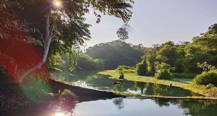 Jarang terekspos, ternyata Kecamatan Sandaran, Kabupaten Kutai Timur (Kutim) juga memiliki spot wisata alam unggulan yang tidak kalah indah