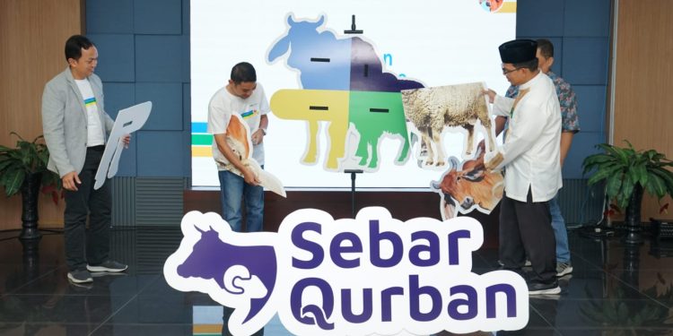 Human Initiative resmi luncurkan program qurban tahunan dengan nama Sebar Qurban. Jumlah penerima manfaat ini ditargetkan akan terdistribusi di 171 kabupaten yang berada di 21 provinsi di Indonesia. Kriteria penerima manfaat ialah wilayah dengan angka konsumsi daging rendah, wilayah marjinal, wilayah dengan angka stunting tinggi, dan juga ke wilayah terdampak bencana.