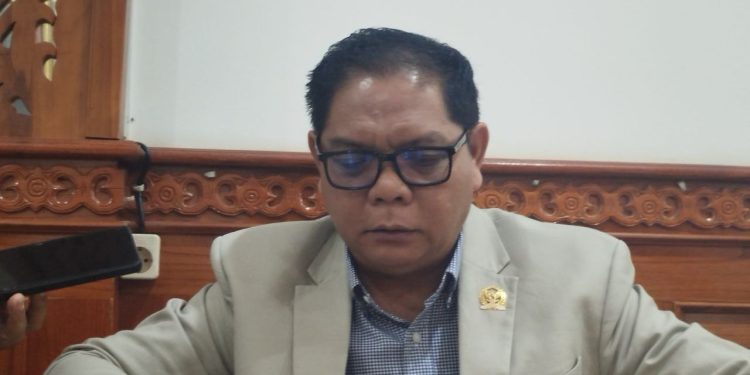 PAD Kutim Tergerus, Bahcok Tekankan Wajibnya Kendaraan Perusahaan Pakai Plat KT